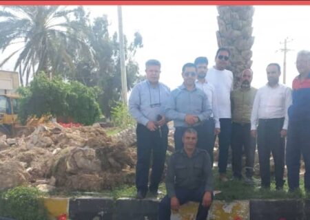 بازدید اعضا محترم شورای شهر و شهردار از پروژه اصلاح میدان اصلی شهر باب انار