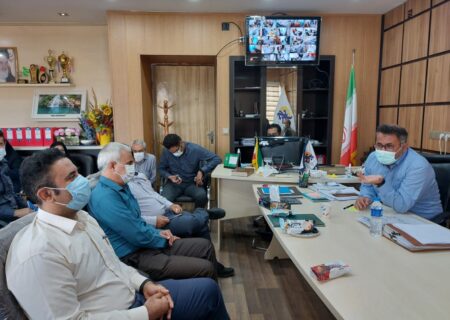 جلسه شورای اداری شهرداری با حضور مسئولین کلیه واحد ها برگزار شد