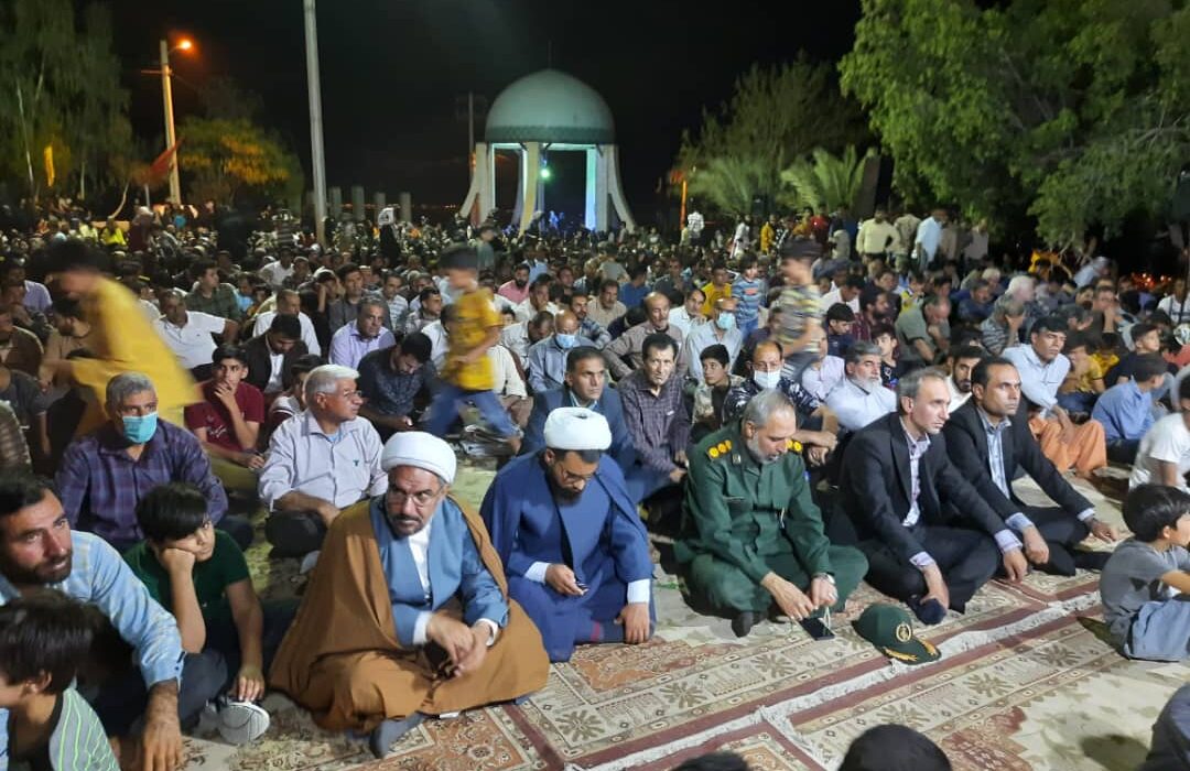 حضور پرشور مردم شهرستان قیروکارزین در جشن عید غدیر در جوار شهدای گمنام