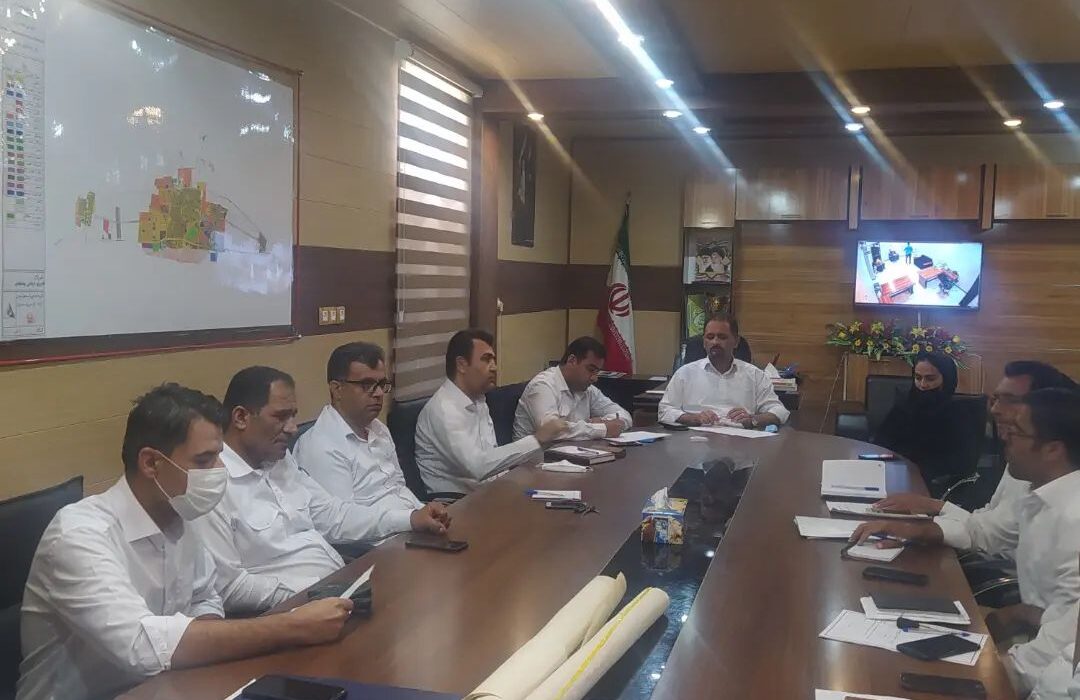 نشست صمیمی شهردار مهر با کارکنان شهرداری به مناسبت هفته دولت