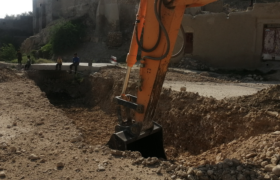 گزارش تصویری / عملیات بهسازی “جباغ” ممر اصلی برکه های محلات شهرقدیم لارآغاز شد