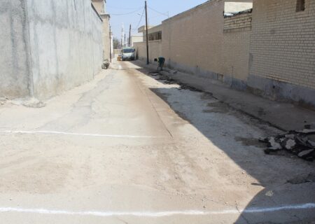 لکه گیری کانال های گاز و معابر فرسوده بوسیله آسفالت در عمادشهر