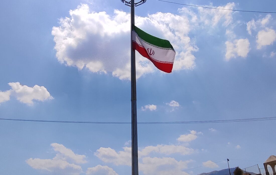 پیام تبریک شهردار بابامنیر بمناسبت روز جمهوری اسلامی ایران و اهتزاز پرچم مقدس جمهوری اسلامی ایران در این روز