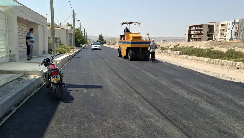 در آستانه ماه مهر لباس نو بر تن خیابان های شهر لار