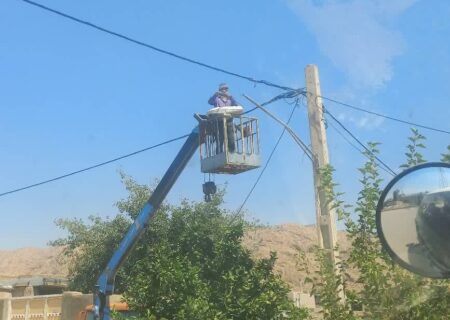 طرح روشنایی بلوار رسالت شهر خومه زار اجرا شد