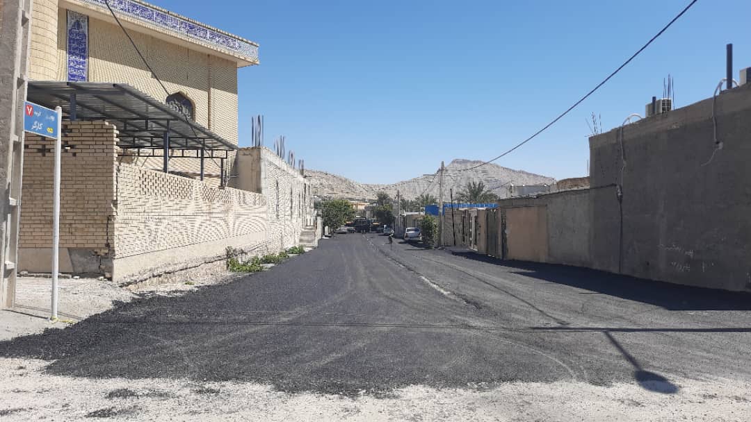 اتمام عملیات  آسفالت کوچه های کارگر ۱و ۷ واقع در خیابان کارگر شهر قیر