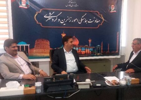 از ضرورت توسعه گردشگری در شهر لار تا برگزاری جشنواره مشترک ایران و عمان در حوزه حلوا مسقطی لاری