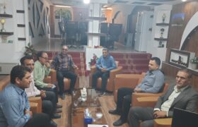 جلسه بررسی و رفع مشکلات معدن سنگ شکن شهرداری قیربا حضور کارشناس امور معادن در سازمان صنعت معدن و تجارت استان فارس