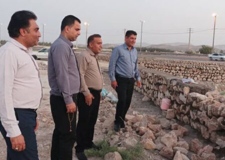 بازدید میدانی اعضای شورای اسلامی شهر قیر از روند پیشرفت فیزیکی پروژه ی عمرانی میدان شهید قلی پور