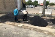 شهرداری لطیفی/ آغاز لکه گیری آسفالت معابر شهر لطیفی در کنار پروژه آسفالت