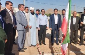 کلنگ ساخت فرهنگسرای شهرداری خومه زار به زمین زده ‌شد.