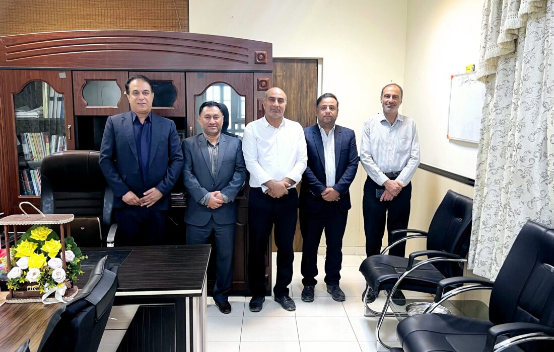 دیدار شهردار و رئیس شورای اسلامی شهر لطیفی با بخشدار جدید بخش مرکزی