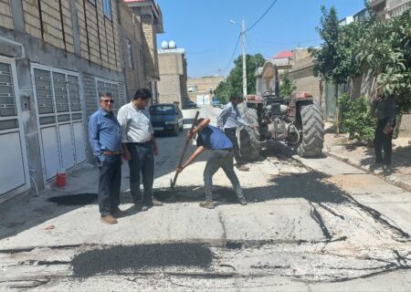 اجرای لکه گیری و آسفالت معابر شهر سیدان توسط شهرداری سیدان