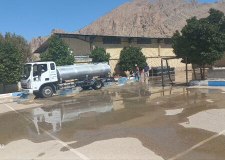 استـقبال از بـوی مـاه مهر در آسـتانه بـازگـشایی مدارس