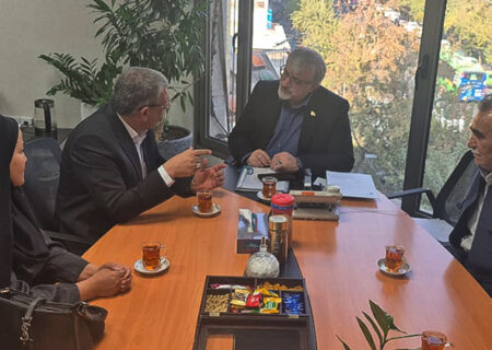 پیگیری های شهردار لار در دیدار با مقام های ملی