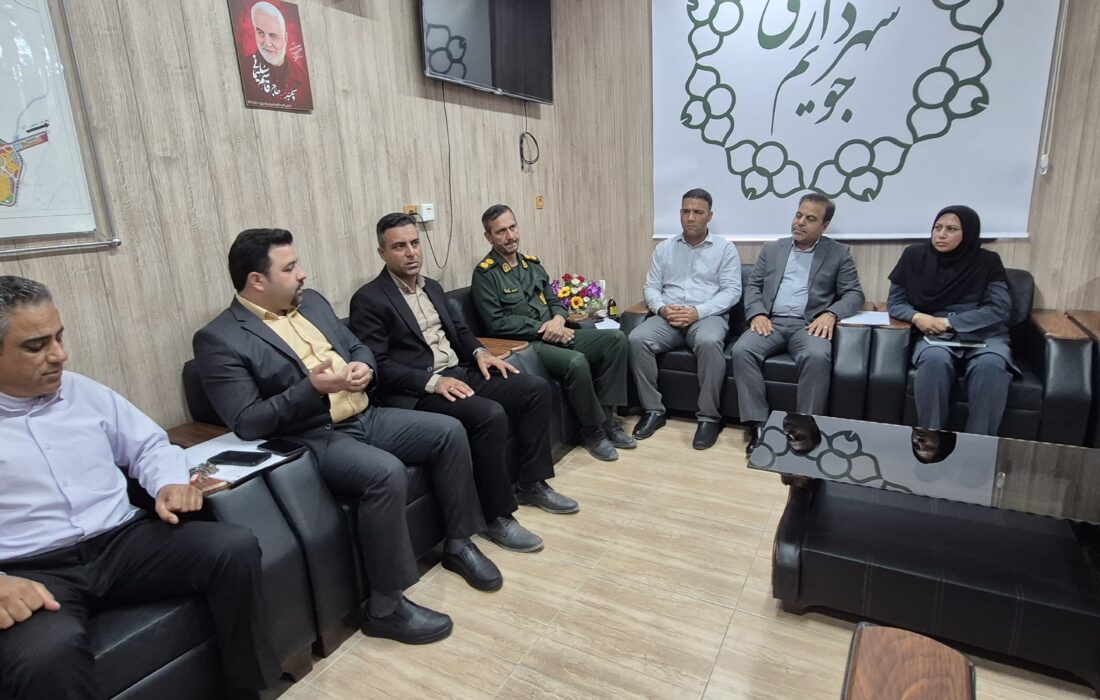 شهرداری جویم/نشست هم اندیشی در خصوص اجرای فیبر نوری/۱۹ آبان ماه ۱۴۰۴