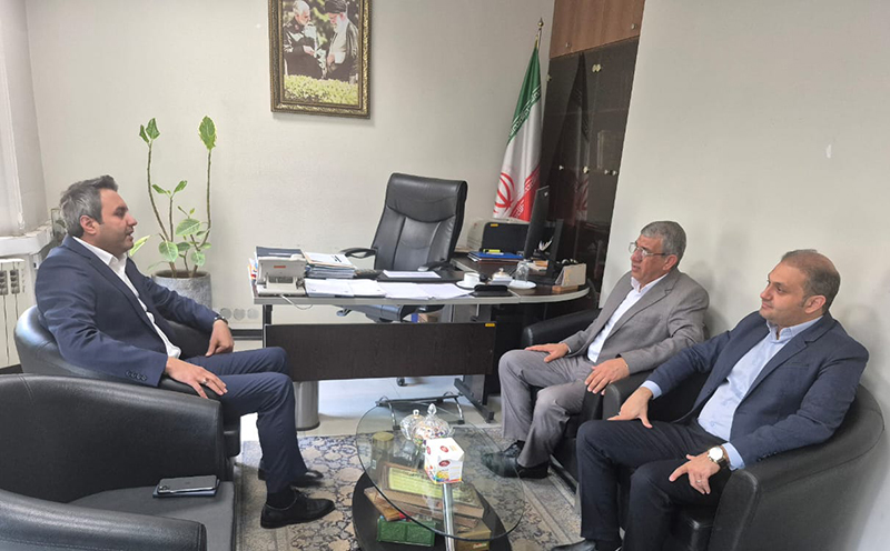 سفر اقتصادی شهردار لار به تهران با هدف تقویت درآمدهای پایدار