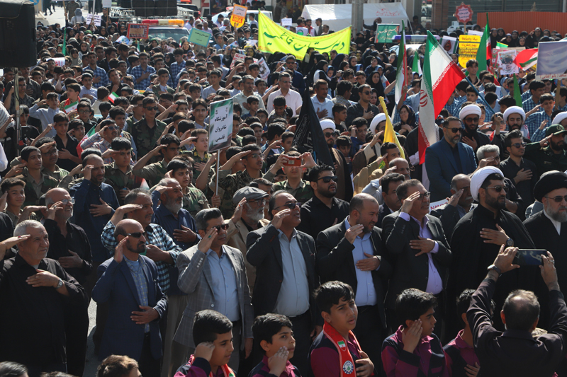 شکوه حضور لارستان در یوم الله ۱۳ آبان