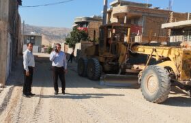 اجرای عملیات تسطیح و زیرسازی و جدول گذاری معابر در شهر خومه زار