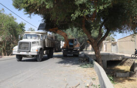 لایروبی رودخانه‌ها و کانال‌های دفع آب‌های سطحی شهر لار