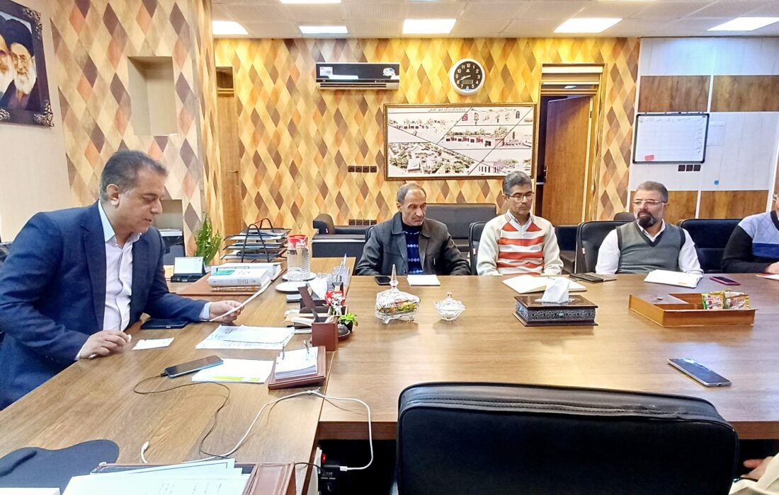 جلسات هفتگی منظم شهرداری لطیفی؛ کلیدی برای هماهنگی و پیشرفت