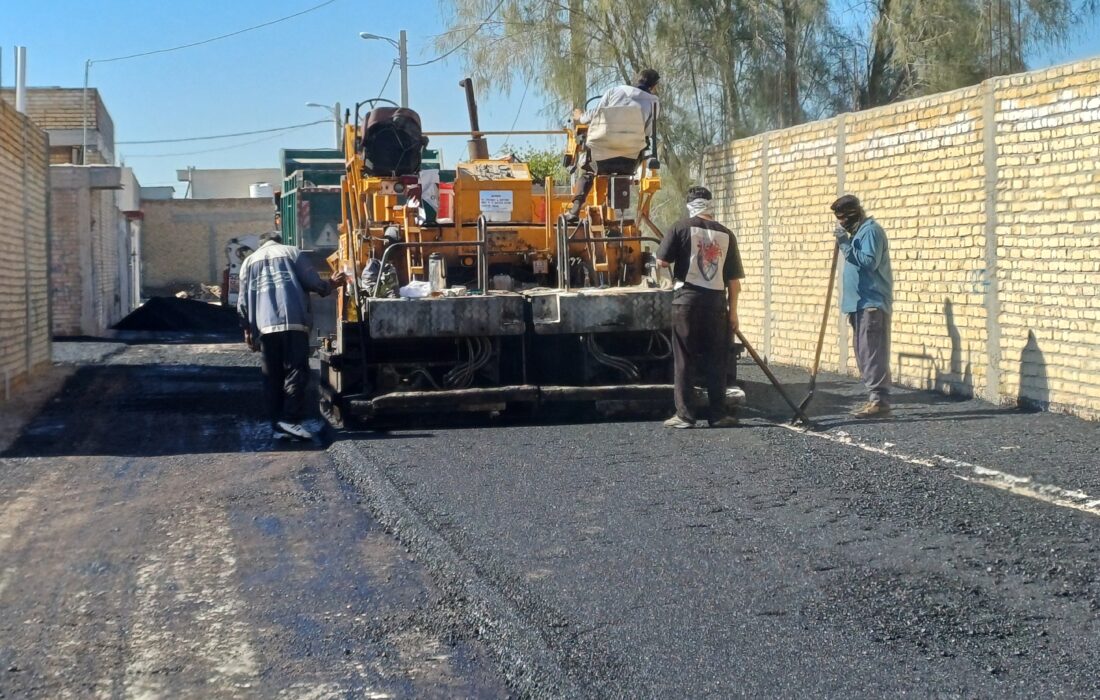🔻در ادامه بهسازی معابر شهری لطیفی؛ آسفالت خیابان ۱۶ نبوت تکمیل شد
