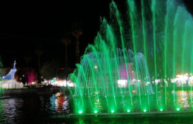 آب‌نمای میدان علم و فناوری شهر لار قد کشید